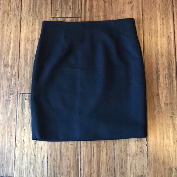 Badgley Mischka Dresses & Skirts - Badgley Mischka Skirt Wool Black